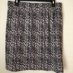 Graphic print skirt